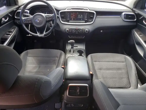 5XYPG4A33HG247609 2017 KIA SORENTO - Image 8