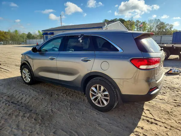 5XYPG4A33HG249019 2017 KIA SORENTO - Image 2