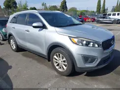 5XYPG4A33HG249070 2017 KIA SORENTO