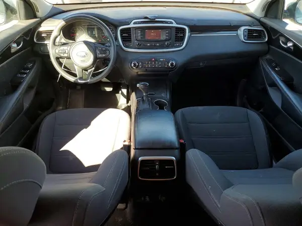 5XYPG4A33HG251854 2017 KIA SORENTO - Image 8