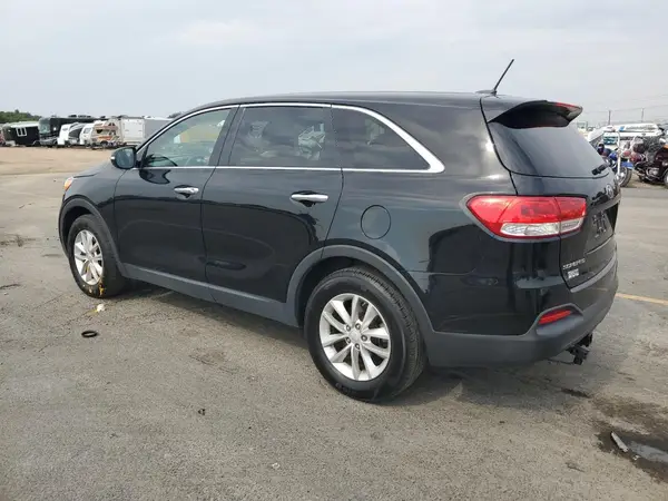 5XYPG4A33HG253328 2017 KIA SORENTO - Image 2