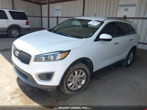 5XYPG4A33HG254544 2017 KIA SORENTO - Image 2