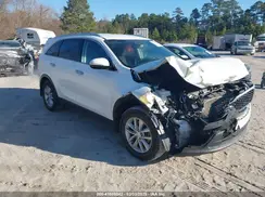 5XYPG4A33HG255838 2017 KIA SORENTO