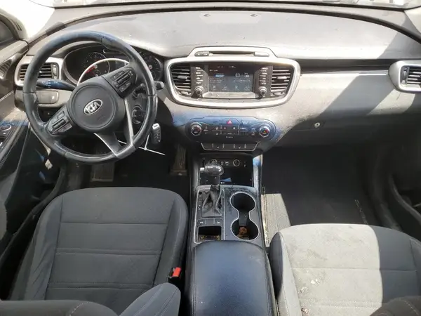5XYPG4A33HG258187 2017 KIA SORENTO - Image 8