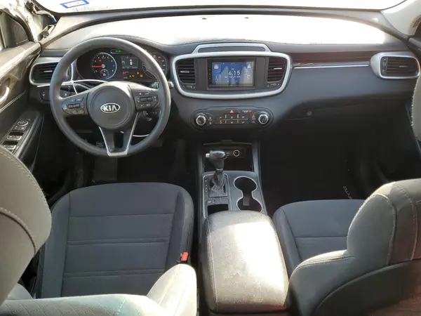 5XYPG4A33HG259405 2017 KIA SORENTO - Image 8