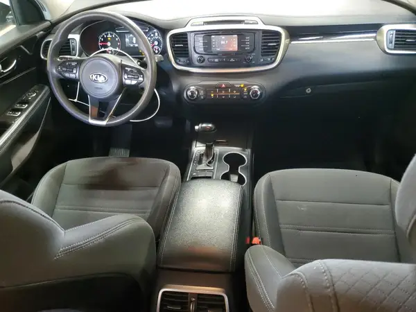 5XYPG4A33HG265298 2017 KIA SORENTO - Image 8
