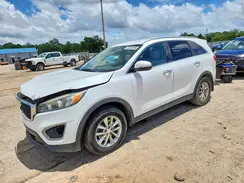 5XYPG4A33HG268220 2017 KIA SORENTO