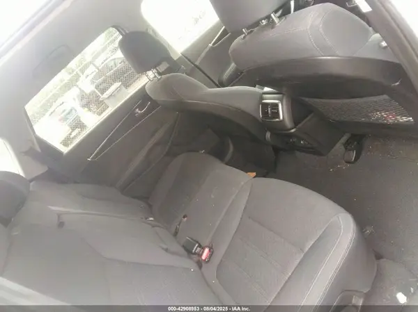 5XYPG4A33HG268847 2017 KIA SORENTO - Image 8