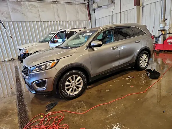 5XYPG4A33HG273952 2017 KIA SORENTO - Image 1