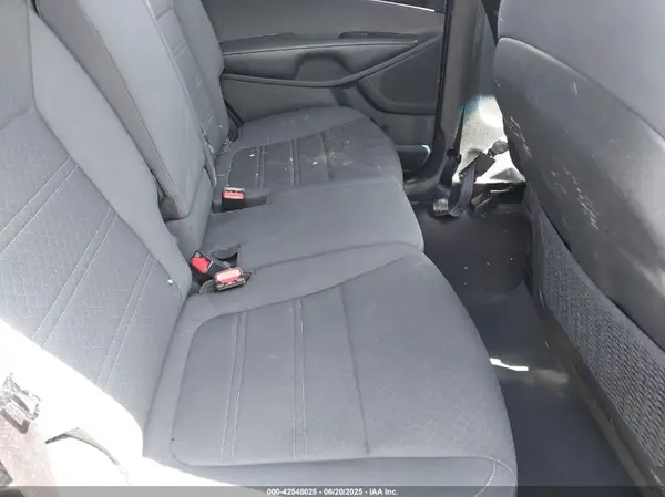 5XYPG4A33HG277001 2017 KIA SORENTO - Image 8