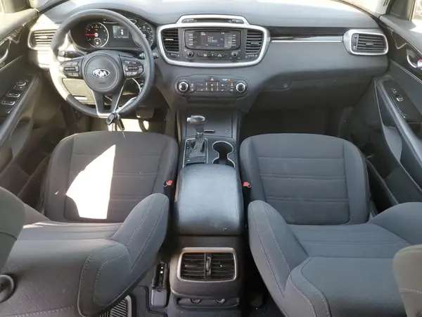 5XYPG4A33HG278326 2017 KIA SORENTO - Image 8