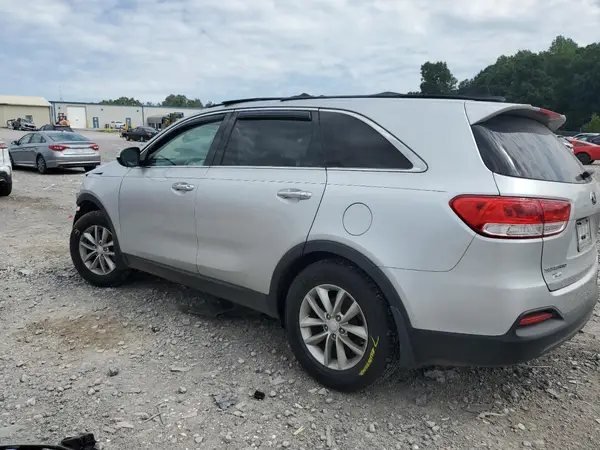5XYPG4A33HG279444 2017 KIA SORENTO - Image 2