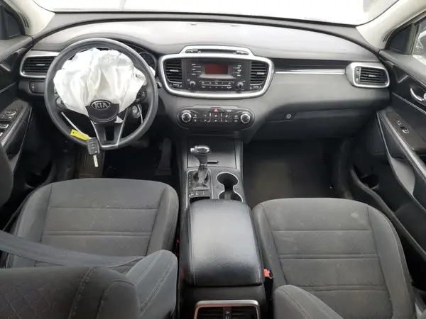5XYPG4A33HG279444 2017 KIA SORENTO - Image 8