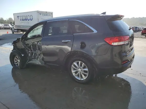 5XYPG4A33HG283851 2017 KIA SORENTO - Image 2