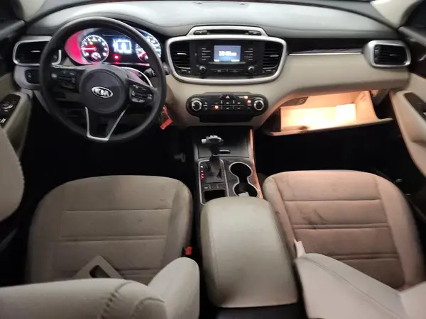 5XYPG4A33HG288242 2017 KIA SORENTO - Image 8