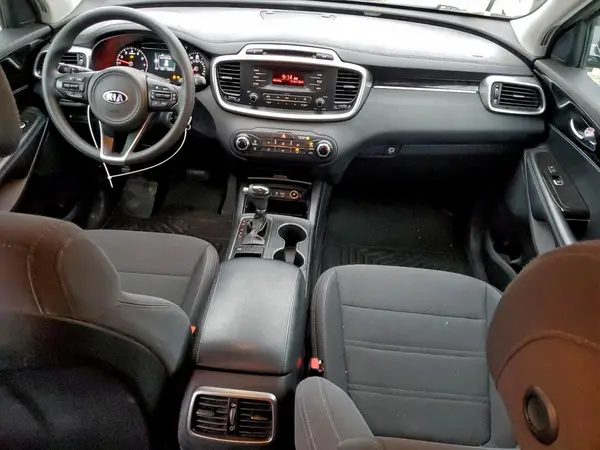 5XYPG4A33HG320011 2017 KIA SORENTO - Image 8