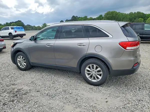 5XYPG4A33HG324530 2017 KIA SORENTO - Image 2