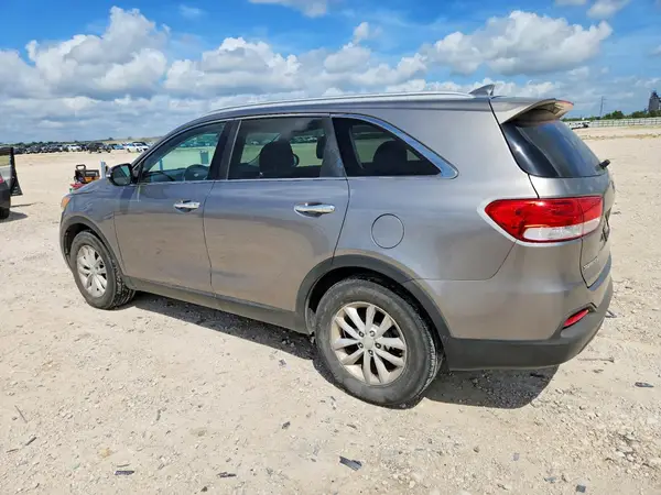 5XYPG4A33JG338336 2018 KIA SORENTO - Image 2