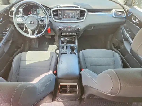 5XYPG4A33JG338336 2018 KIA SORENTO - Image 8