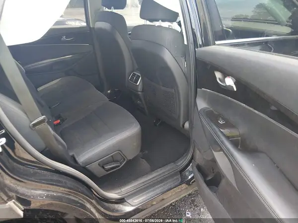 5XYPG4A33JG345478 2018 KIA SORENTO - Image 8