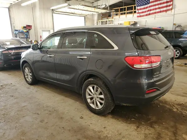 5XYPG4A33JG350373 2018 KIA SORENTO - Image 2