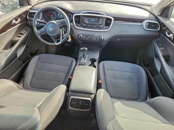 5XYPG4A33JG357730 2018 KIA SORENTO - Image 8