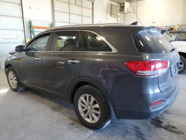5XYPG4A33JG369103 2018 KIA SORENTO - Image 2