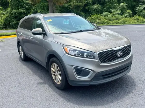 5XYPG4A33JG378965 2018 KIA SORENTO - Image 1