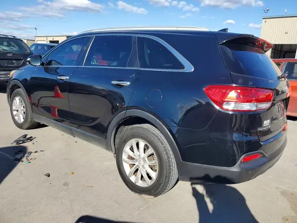 5XYPG4A33JG384877 2018 KIA SORENTO - Image 2