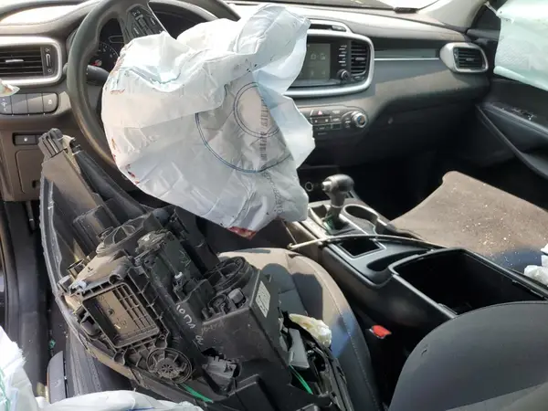 5XYPG4A33JG406800 2018 KIA SORENTO - Image 8