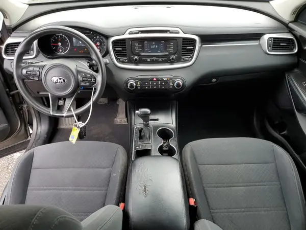 5XYPG4A33JG408868 2018 KIA SORENTO - Image 8