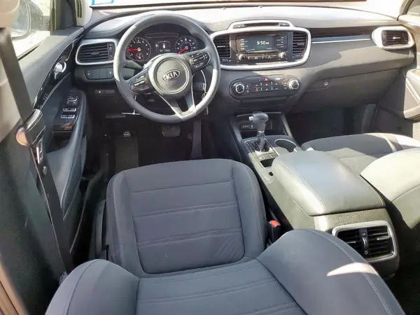 5XYPG4A33JG411415 2018 KIA SORENTO - Image 8