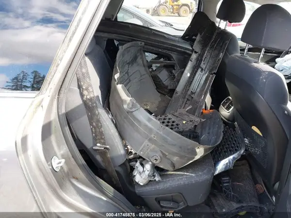5XYPG4A33JG418543 2018 KIA SORENTO - Image 8