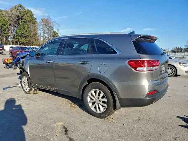 5XYPG4A33JG419286 2018 KIA SORENTO - Image 2