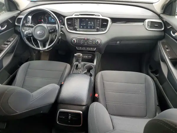 5XYPG4A33JG423905 2018 KIA SORENTO - Image 8
