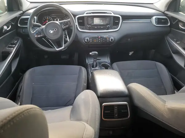 5XYPG4A33JG426979 2018 KIA SORENTO - Image 8