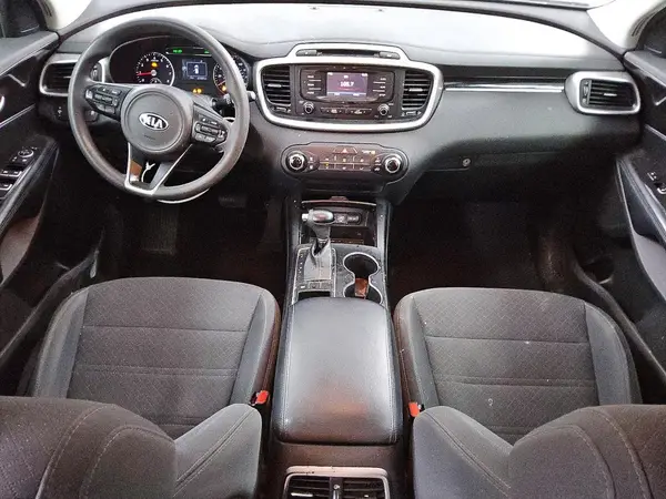 5XYPG4A33JG427470 2018 KIA SORENTO - Image 8