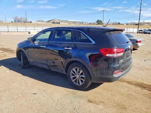 5XYPG4A33JG429056 2018 KIA SORENTO - Image 2