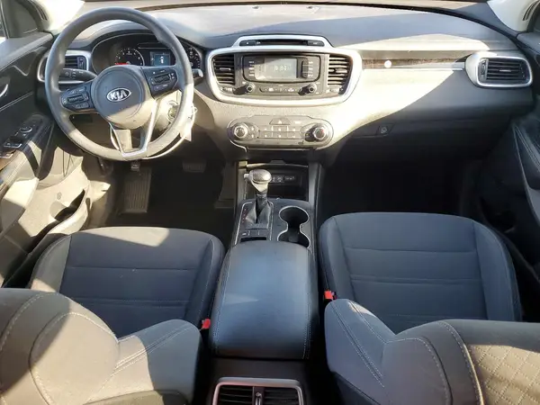 5XYPG4A33JG432099 2018 KIA SORENTO - Image 8