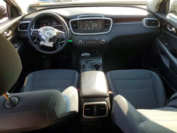5XYPG4A33KG435960 2019 KIA SORENTO - Image 8