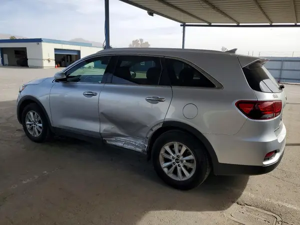 5XYPG4A33KG439331 2019 KIA SORENTO - Image 2