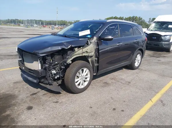 5XYPG4A33KG449664 2019 KIA SORENTO - Image 2