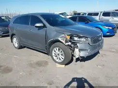 5XYPG4A33KG457053 2019 KIA SORENTO