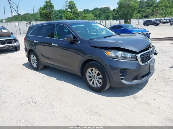 5XYPG4A33KG459921 2019 KIA SORENTO - Image 1