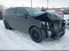 5XYPG4A33KG472426 2019 KIA SORENTO