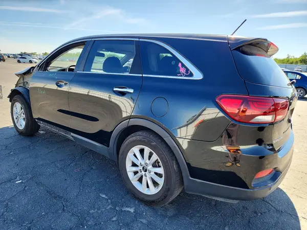 5XYPG4A33KG494300 2019 KIA SORENTO - Image 2