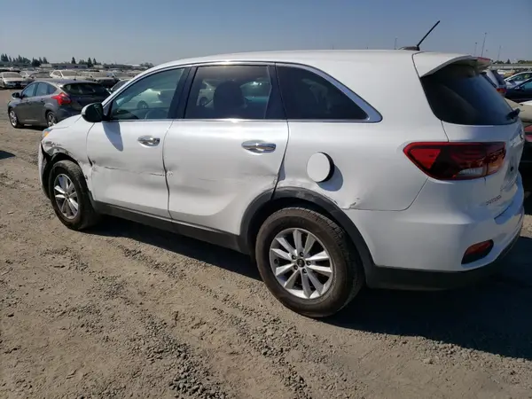 5XYPG4A33KG500127 2019 KIA SORENTO - Image 2