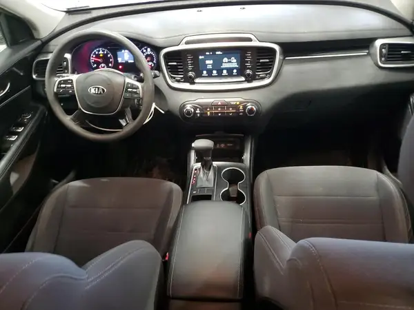 5XYPG4A33KG500743 2019 KIA SORENTO - Image 8