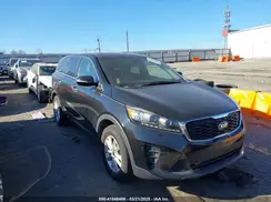5XYPG4A33KG505893 2019 KIA SORENTO