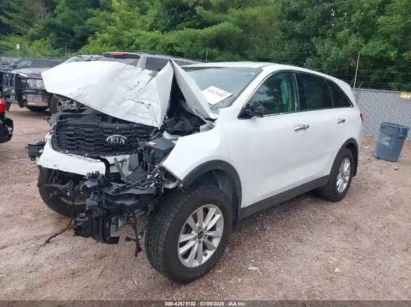 5XYPG4A33KG508521 2019 KIA SORENTO - Image 2
